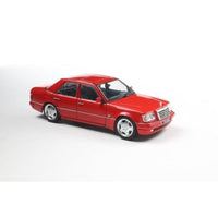 S4313204 SOLIDO 1/43 メルセデスベンツ W124 E60 AMG 1994 (レッド)