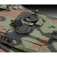 03342 ドイツレベル 1/35 レオパルド 2 A6M+