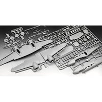 03811 ドイツレベル 1/48 ビーチクラフト モデル 18