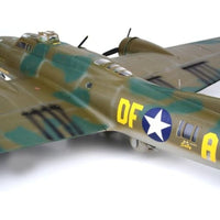 04297 レベル 1/48 B-17F メンフィスベル