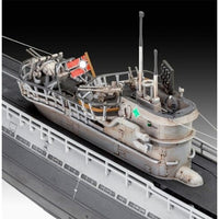 05167 ドイツレベル  1/144 ドイツ潜水艦 Type IX C/40