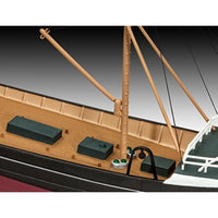 05204 レベル 1/142 North sea トロール漁船