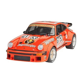 07031 レベル 1/24 ポルシェ 934 RSR イェーガーマイスター