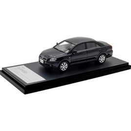 HS504BK Hi-Story 1/43 Toyota AVENSIS Li (2003)  ブラックマイカ