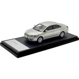 HS504GR Hi-Story 1/43 Toyota AVENSIS Li (2003) ライトオリーブマイカメタリック