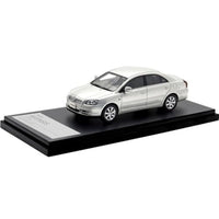 HS504SL Hi-Story 1/43 Toyota AVENSIS Li (2003)  シルバーメタリック