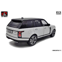 LCD18001B-WH LCD MODELS 1/18 Land Rover Range Rover SVAutobiography Dynamic ホワイト