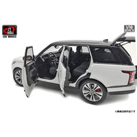 LCD18001B-WH LCD MODELS 1/18 Land Rover Range Rover SVAutobiography Dynamic ホワイト