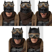 MAFEX KNIGHTMARE BATMAN