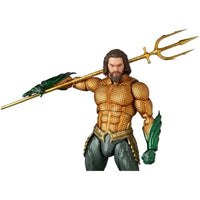 MAFEX AQUAMAN(GOLD & GREEN SUIT)
