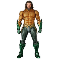 MAFEX AQUAMAN(GOLD & GREEN SUIT)