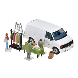 ジオコレ64 #カースナ26a スワップミート (LV-N シボレー アストロ バン付属)