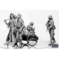 MB35250 マスターボックス 1/35 砂漠の戦いシリーズ・希望の子供・長距離襲撃・男女+子供&人型ロボットカート付