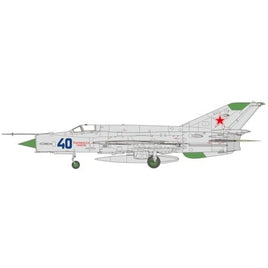 AE-39 プラッツ 1/48 MiG-21 bis フィッシュベッド L ブルー 40
