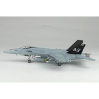 AE-43 プラッツ 1/72 アメリカ海軍 艦上戦闘機 F/A-18E スーパーホーネット VFA-103 ジョリーロジャース