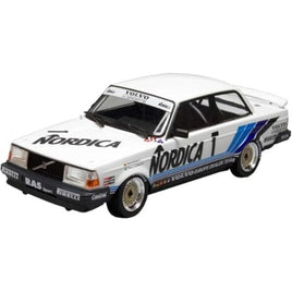 PN24013SK プラッツ 1/24 ボルボ240ターボ 1986 ETCC ホッケンハイム ウィナー エッゲンバーガーチーム 1985年 マカオギアレース デカール付属