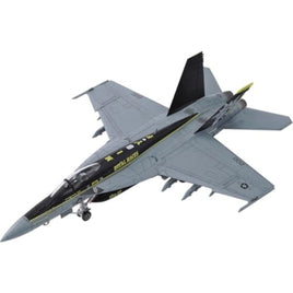 AE-48 プラッツ 1/72 アメリカ海軍 艦上戦闘機 F/A-18E スーパーホーネット VFA-27 ロイヤルメイセス 2024 マスキングシール付属