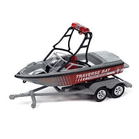 JLSP352B Johnny Lightning 1/64 1998 ジープ チェロキー & ボート/トレーラー  グレー/レッド 'TRAVERSE BAY'