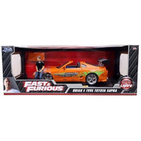 JADA31139 Jada Toys 1/18 F&F 1995 トヨタ スープラ オレンジ (ブライアン)                 ブライアン フィギュア付/ライト点灯
