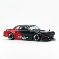 PR640081 POP RACE 1/64 SKYLINE GT-R V8 DRIFT (HAKOSUKA) ADVAN LIVERY