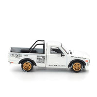 PR640350 POP RACE 1/64 PANDEM DATSUN 620 WHITE