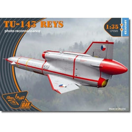 CPU3505 クリアープロップ! 1/35 Tu-143 レーイス 無人偵察機 フィルムカメラ装備型