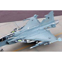 KH80118 キティホーク 1/48 JAS 39B/D グリペン