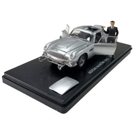 8250622 XiaoGuang MODEL 1/43 アストンマーティン DB5 1965 シルバー(007版)