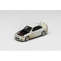 M64015 MOTORHELIX 1/64  三菱 Lancer Evolution IV  Muddy Version   with Rally Light