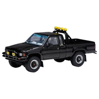 DTG0014-BLK 1/64 トヨタ 1985 ハイラックス 4x4 SR5 エクストラキャブ ブラックDiecasttalk×BoostGear特注品