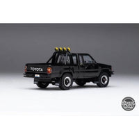 DTG0014-BLK 1/64 トヨタ 1985 ハイラックス 4x4 SR5 エクストラキャブ ブラックDiecasttalk×BoostGear特注品