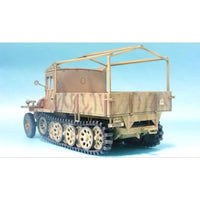 FV35047 AFV CLUB 1/35 Sd.Kfz.11 3tハ-フトラック後期型木製キャビン