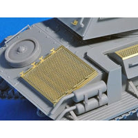 MA35243 ミニアート 1/35 T-80ソビエト軽戦車&乗組員5体+履帯連結可動式 特別版