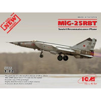 72172 ICM 1/72 ミグ MiG-25 RBT