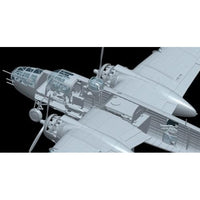 01F008 HKモデル 1/48 B-25J ミッチェルl グラスノーズ