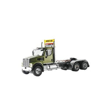 27009 1/16 ウェスタン スター 49X SFFA タンデムアクスル ヘビーハウル トラクター
