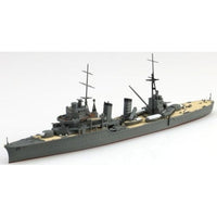 1/700 ウォーターライン No.356 日本海軍 軽巡洋艦 香椎