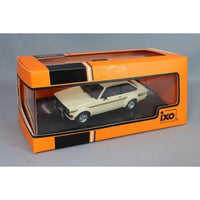 CLC538N IXO 1/43 フォード エスコート MK II RS 1800 1976 ベージュ