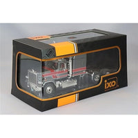 TR187 IXO 1/43 マック スーパーライナー マグナム 1985 メタリックグレー