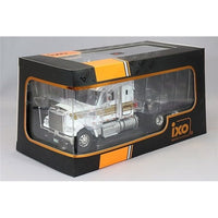TR210 IXO 1/43 フレイトライナー コロナド 2012 ホワイト/ゴールド