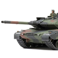 12694  1/35 ドイツ連邦軍主力戦車 レオパルト2 A7V メタル砲身