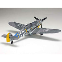 25204  1/48 メッサーシュミット Bf109 G-6・キューベルワーゲン82型セット【スケールモデル限定】