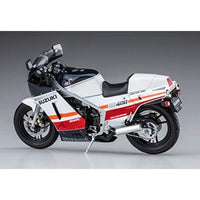 21732 1/12 スズキ RG400Γ 前期型'レッド/ホワイトカラー'w/アンダーカウル