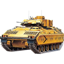 13237 アカデミー 1/35 M2