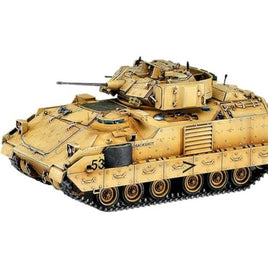 13205 アカデミー 1/35 M2A2 BRADLY OIF