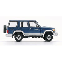 64B0365 BMC 1/64 トヨタ ランドクルーザー LC76 ブルー (RHD)
