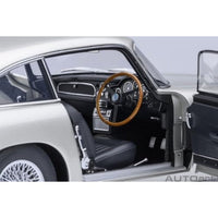 70287 1/18 アストンマーチン DB5 (シルバー・メタリック)