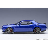 71772 1/18 ダッジ チャレンジャー R/T スキャットパック ワイドボディ 2022 (INDIGO BLUE / メタリック・ブルー)