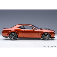 71773 1/18 ダッジ チャレンジャー R/T スキャットパック ワイドボディ 2022 (SINAMON STICK / メタリック・オレンジ)