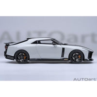 77511 1/18 NISSAN GT-R50 by ITALDESIGN (メタリック・ホワイト/ブラック)